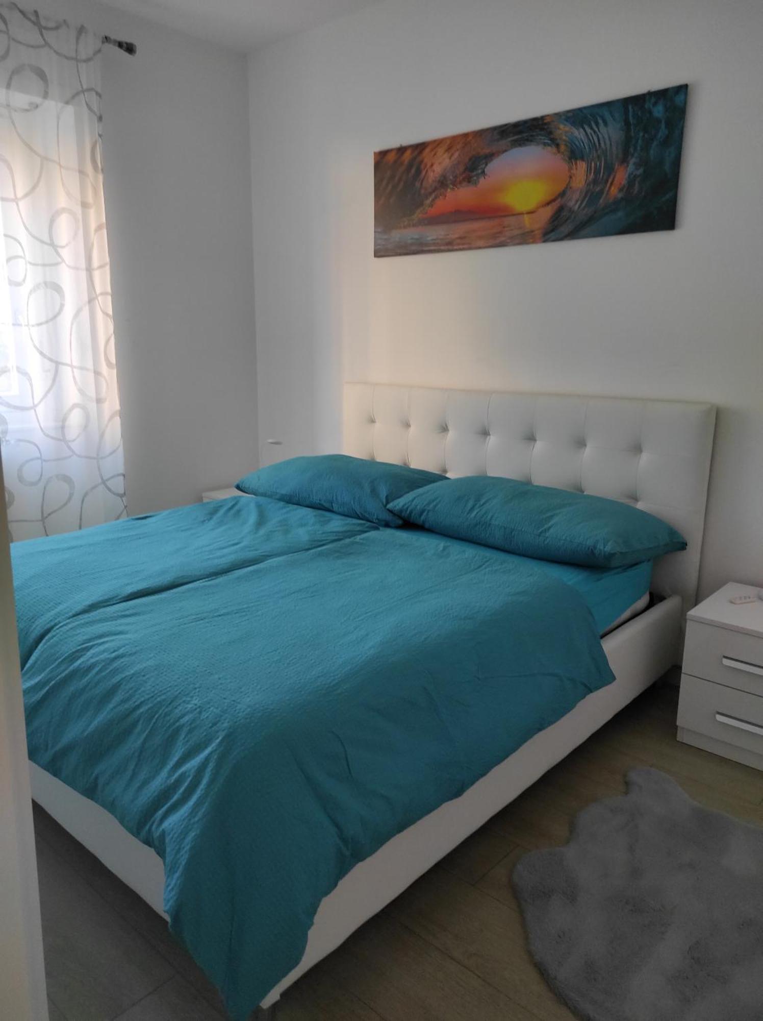 Appartamento Al Sereno Luino Buitenkant foto
